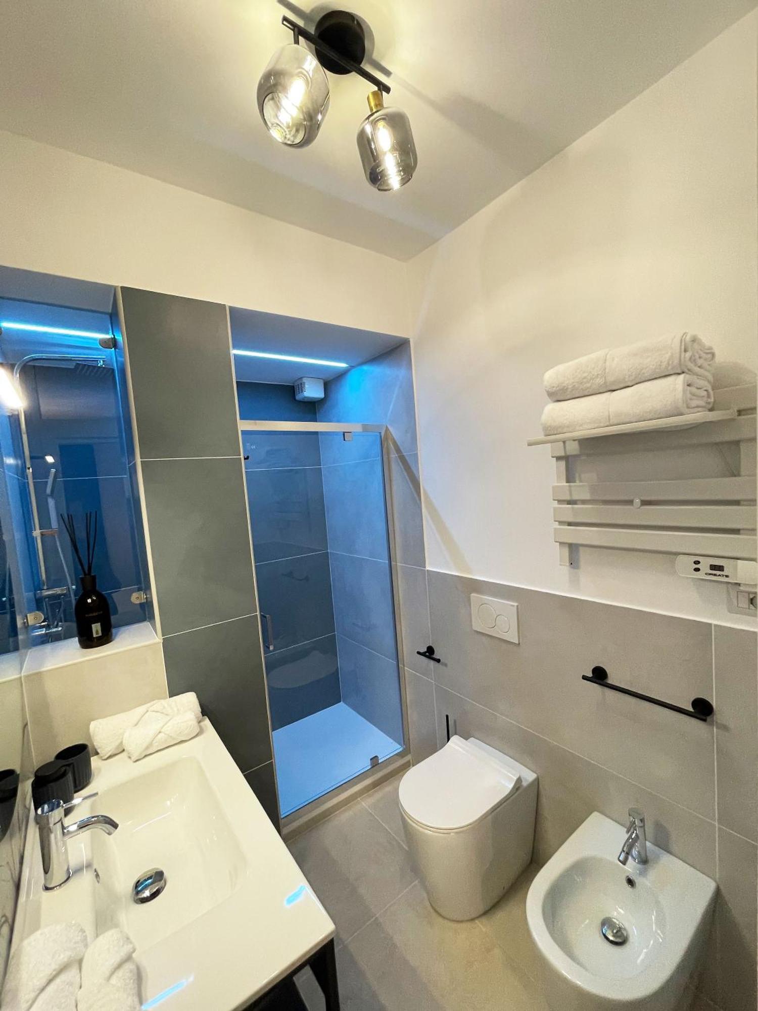 רומא B&B Domus Teano Luxury Rooms מראה חיצוני תמונה